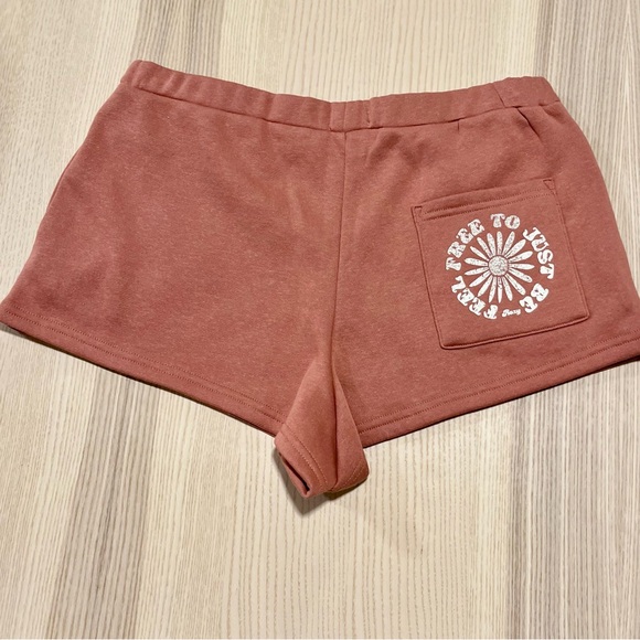 Roxy We Arrived cropped hoodie and shorts set. New without tags. NWOT. Sz Small - Picture 3 of 8